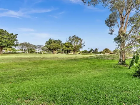 19174 Bobolink Drive Hialeah FL 33015