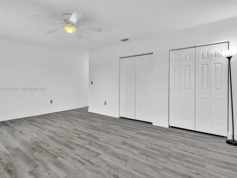 19174 Bobolink Drive Hialeah FL 33015