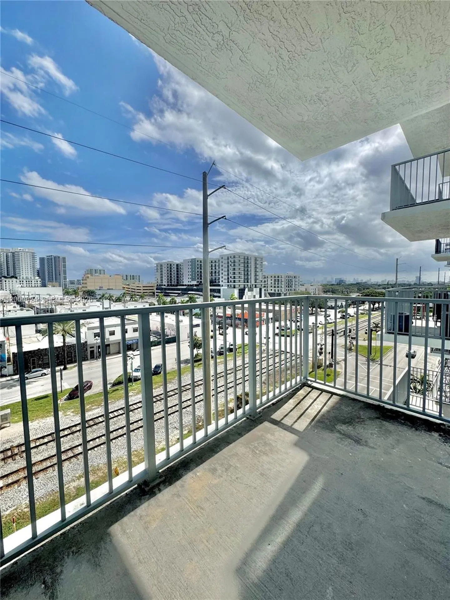 140 S Dixie Highway Hollywood FL 33020