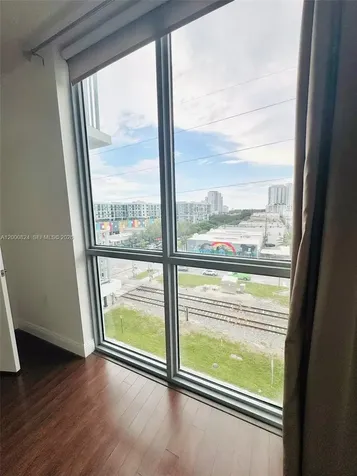140 S Dixie Highway Hollywood FL 33020