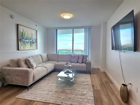 2681 N Flamingo Road Sunrise FL 33323