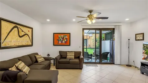1541 NW 92nd Avenue Pembroke Pines FL 33024