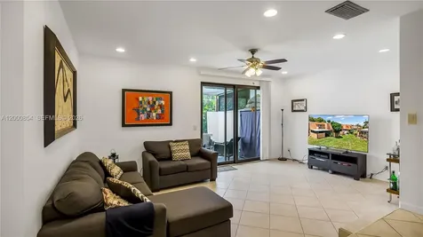 1541 NW 92nd Avenue Pembroke Pines FL 33024
