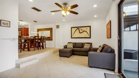 1541 NW 92nd Avenue Pembroke Pines FL 33024