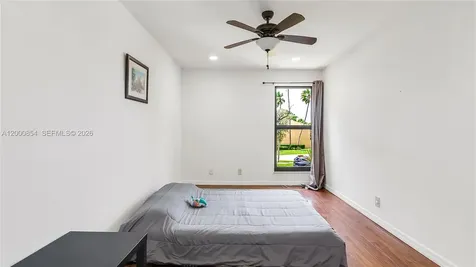 1541 NW 92nd Avenue Pembroke Pines FL 33024