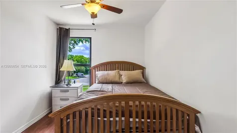 1541 NW 92nd Avenue Pembroke Pines FL 33024