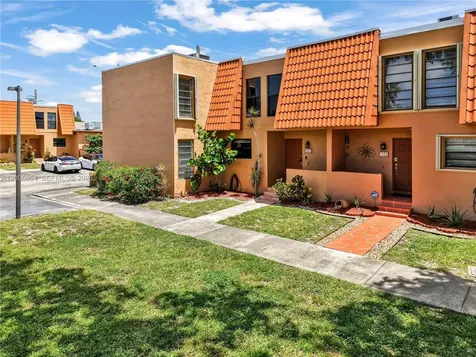 1541 NW 92nd Avenue Pembroke Pines FL 33024