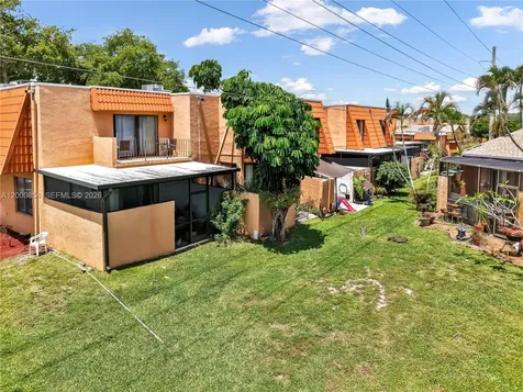 1541 NW 92nd Avenue Pembroke Pines FL 33024