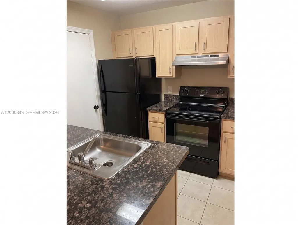 4581 W Mcnab Road Pompano Beach FL 33069