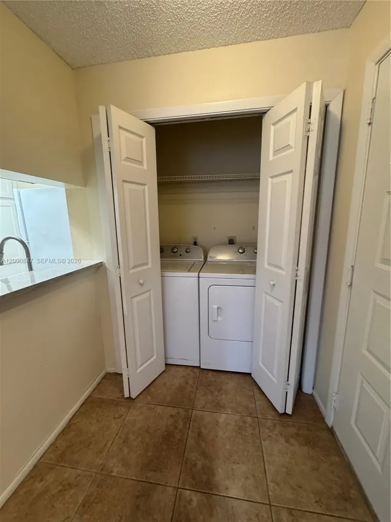 4401 W Mcnab Road Pompano Beach FL 33069
