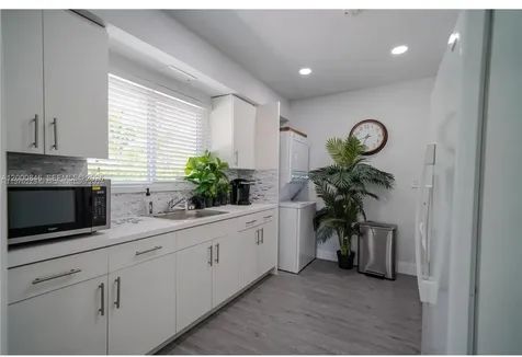 8390 SW 64 Street Miami FL 33143