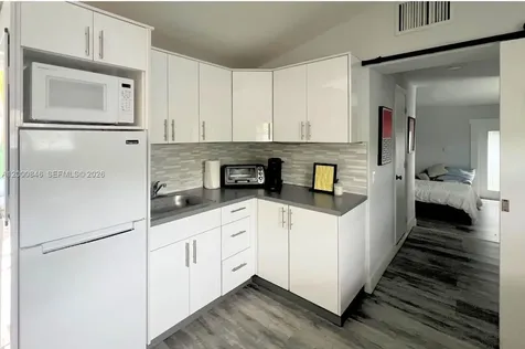 8390 SW 64 Street Miami FL 33143