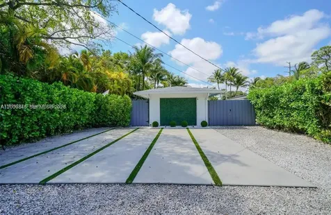 8390 SW 64 Street Miami FL 33143