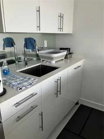 555 NE 15th Street Miami FL 33132
