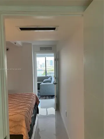 555 NE 15th Street Miami FL 33132