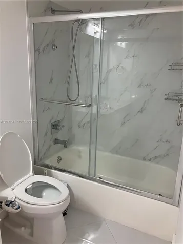 555 NE 15th Street Miami FL 33132