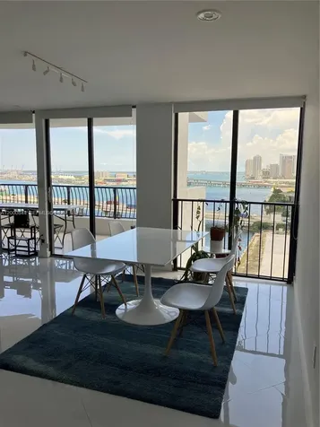 555 NE 15th Street Miami FL 33132