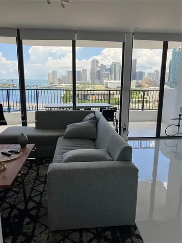 555 NE 15th Street Miami FL 33132