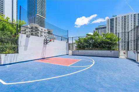 711 NE 23rd Terrace Miami FL 33137