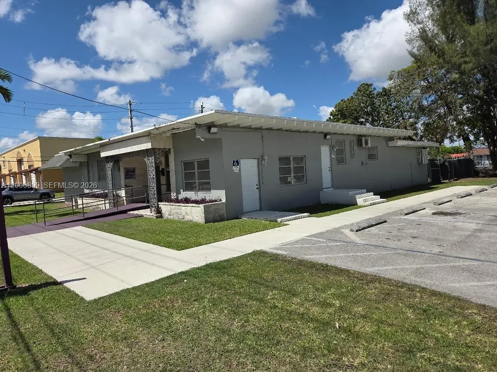 1400 NW 3rd Avenue Florida City FL 33034