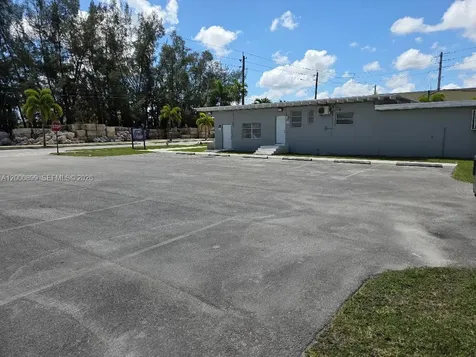 1400 NW 3rd Avenue Florida City FL 33034