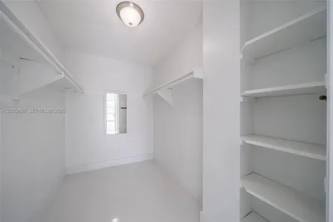 9800 W Bay Harbor Drive Bay Harbor Islands FL 33154
