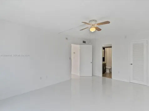 9800 W Bay Harbor Drive Bay Harbor Islands FL 33154