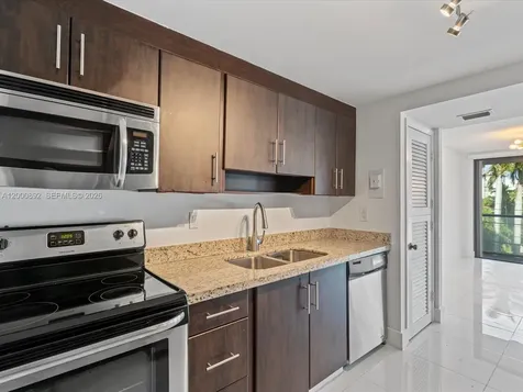 9800 W Bay Harbor Drive Bay Harbor Islands FL 33154