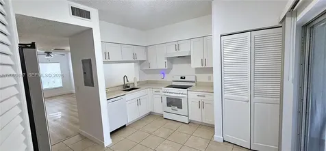 46 Simonton Circle Weston FL 33326