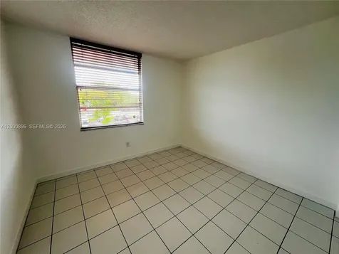8307 SW 142nd Avenue Miami FL 33183