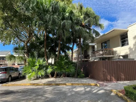 8307 SW 142nd Avenue Miami FL 33183