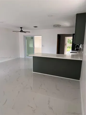 7380 Cleveland Street Hollywood FL 33024