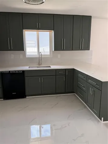 7380 Cleveland Street Hollywood FL 33024