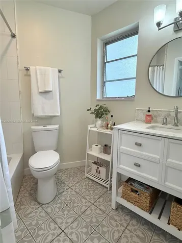 18750 NE 18th Avenue Miami FL 33179