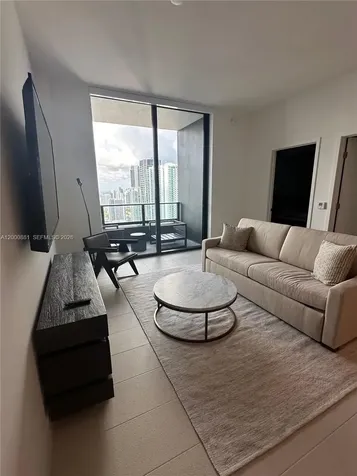 159 NE 6th Street Miami FL 33132