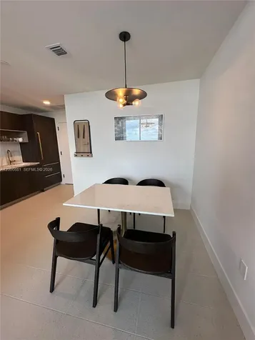 159 NE 6th Street Miami FL 33132