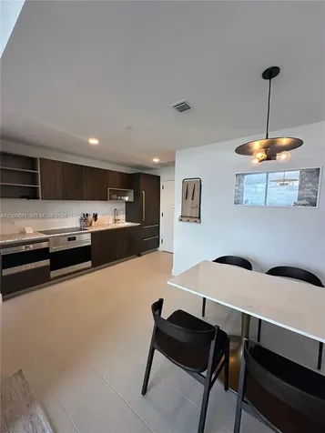 159 NE 6th Street Miami FL 33132