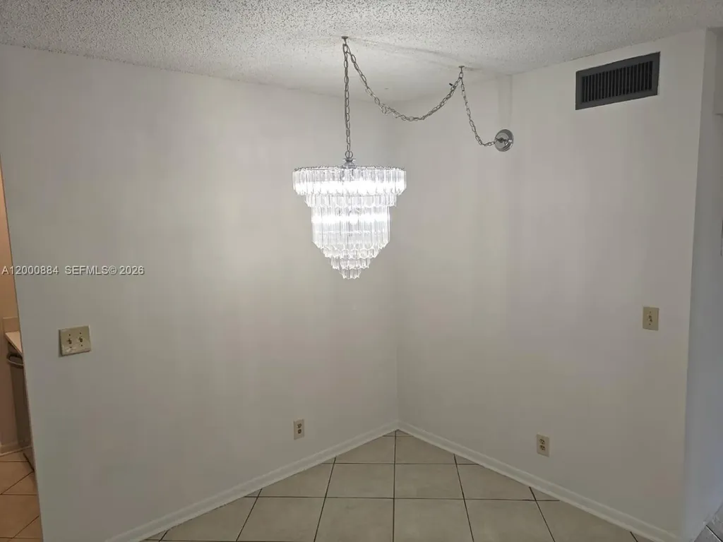 10228 Twin Lakes Drive Coral Springs FL 33071