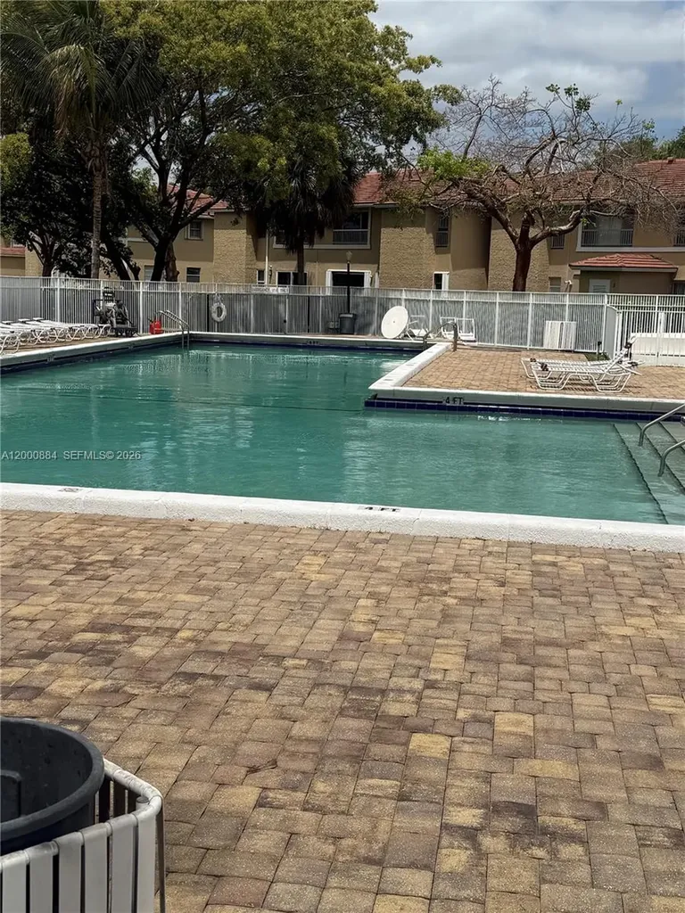10228 Twin Lakes Drive Coral Springs FL 33071