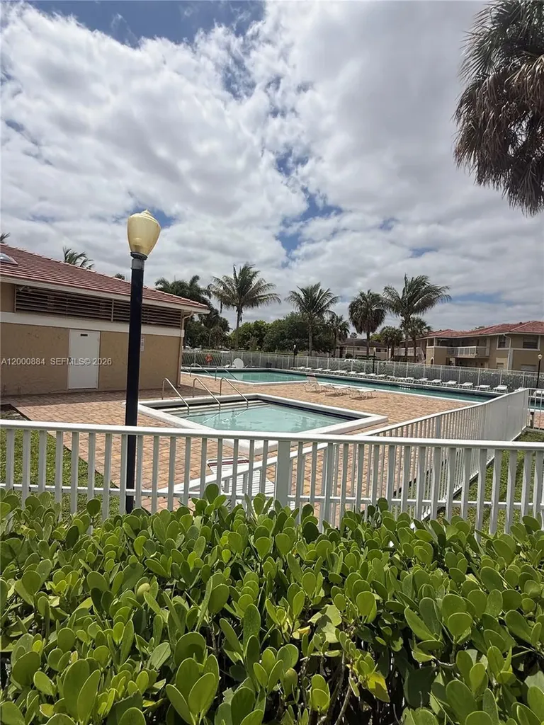 10228 Twin Lakes Drive Coral Springs FL 33071