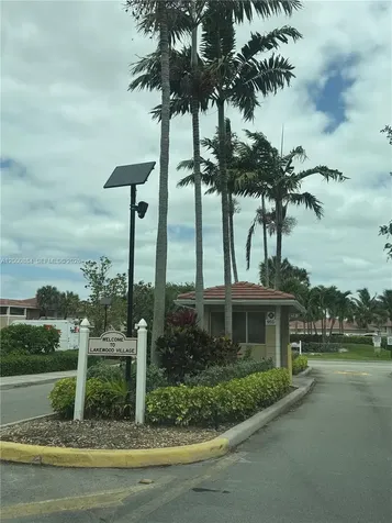 10228 Twin Lakes Drive Coral Springs FL 33071