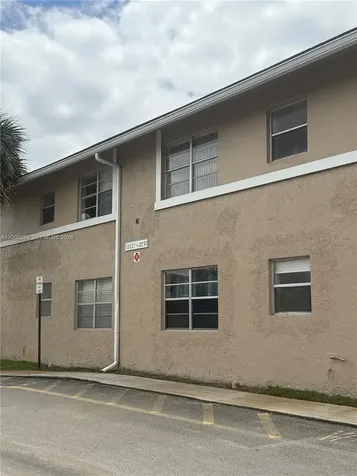 10228 Twin Lakes Drive Coral Springs FL 33071