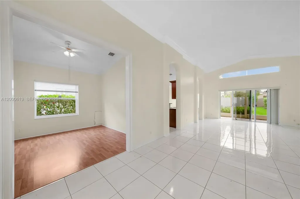 6306 Harbour Oak Drive Lake Worth FL 33467