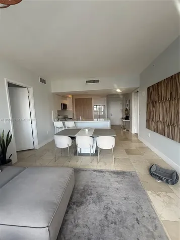 20000 E Country Club Drive Aventura FL 33180