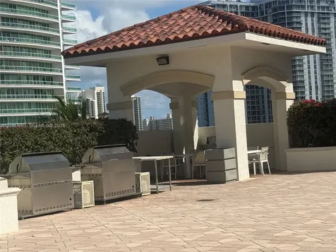 20000 E Country Club Drive Aventura FL 33180