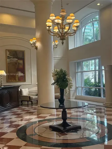 20000 E Country Club Drive Aventura FL 33180