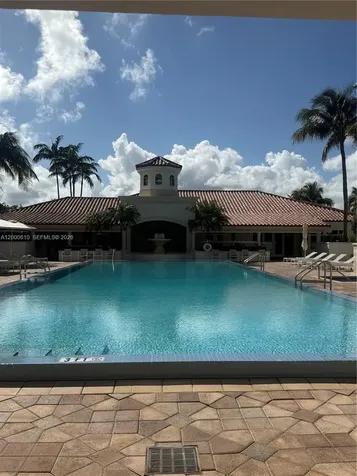 20000 E Country Club Drive Aventura FL 33180