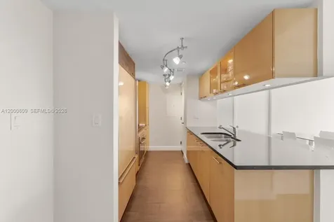 6801 Collins Avenue Miami Beach FL 33141