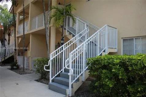 6962 NW 179th Street Hialeah FL 33015