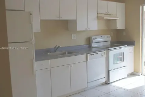 6962 NW 179th Street Hialeah FL 33015